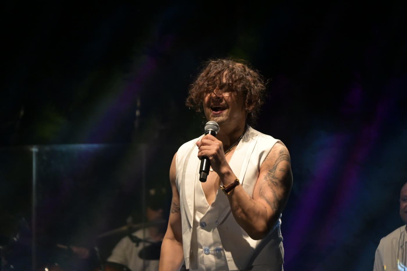 DBUU, DBIT Sonu Nigam and Vibhor photo 8