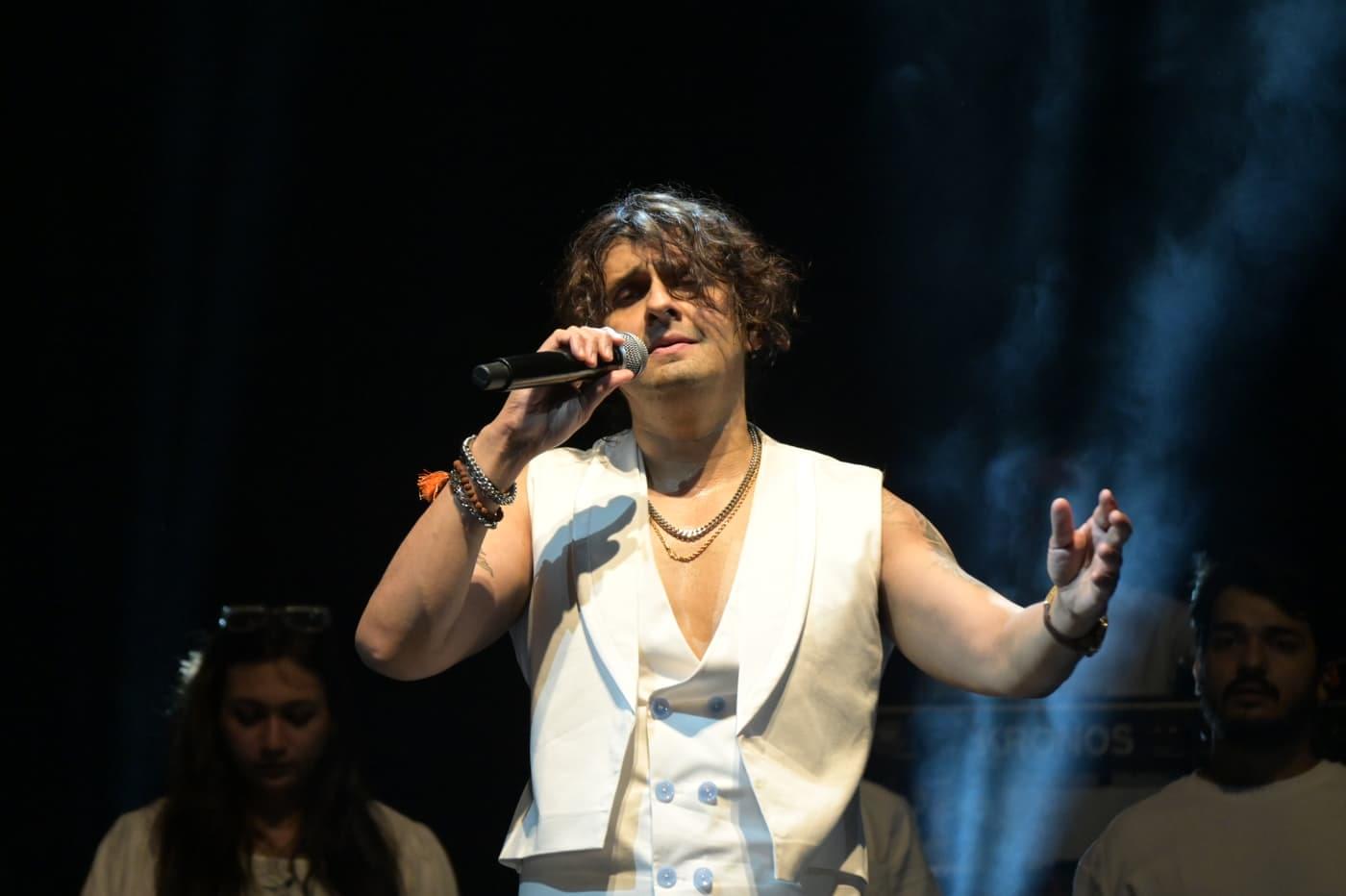 DBUU, DBIT Sonu Nigam and Vibhor photo 11