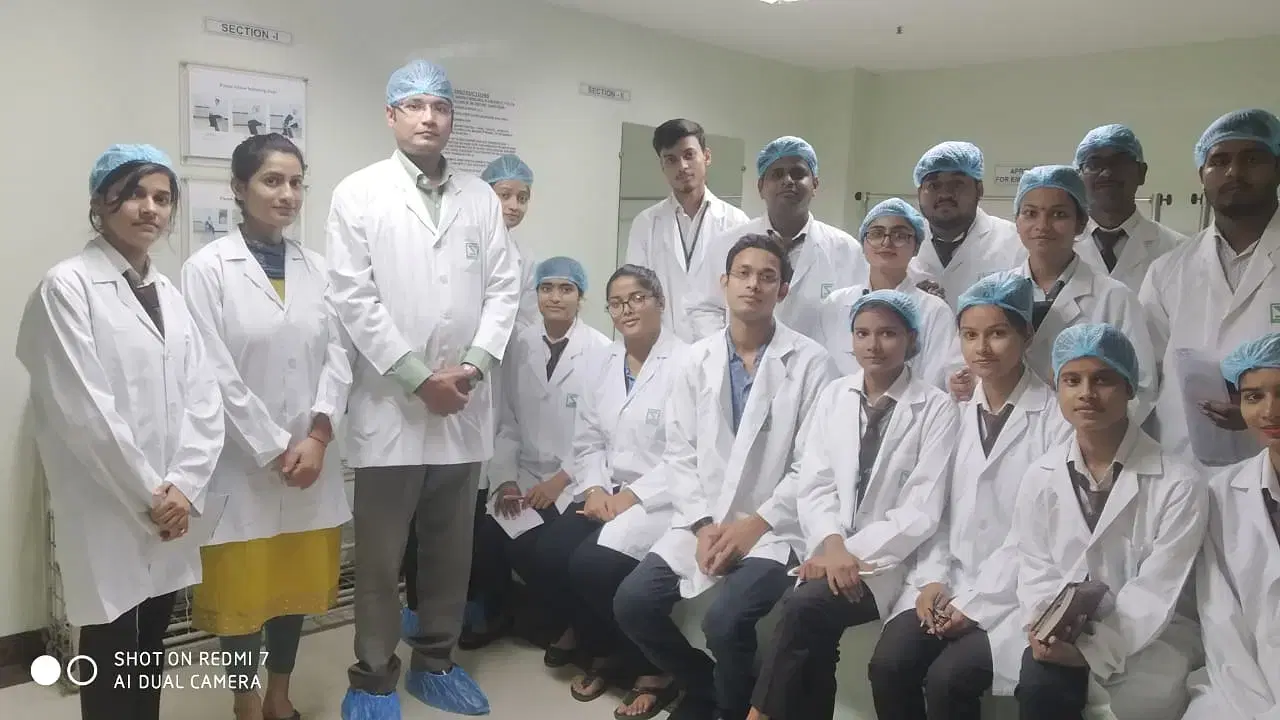 IIMT Greater Noida Industrial Visit photo 8