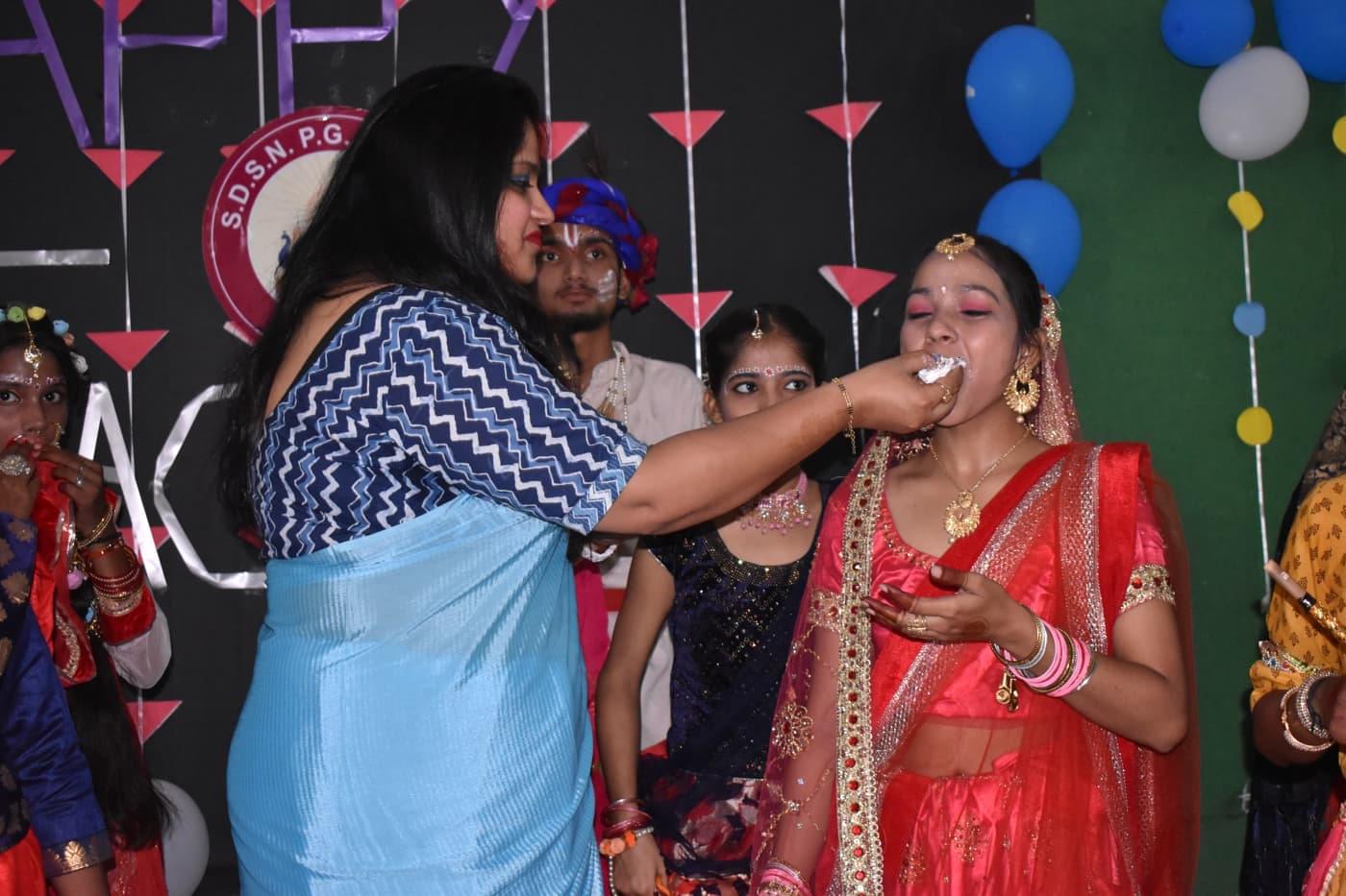 S.D.S.N Mahavidhalaya Lucknow Extra Curriculars photo 14