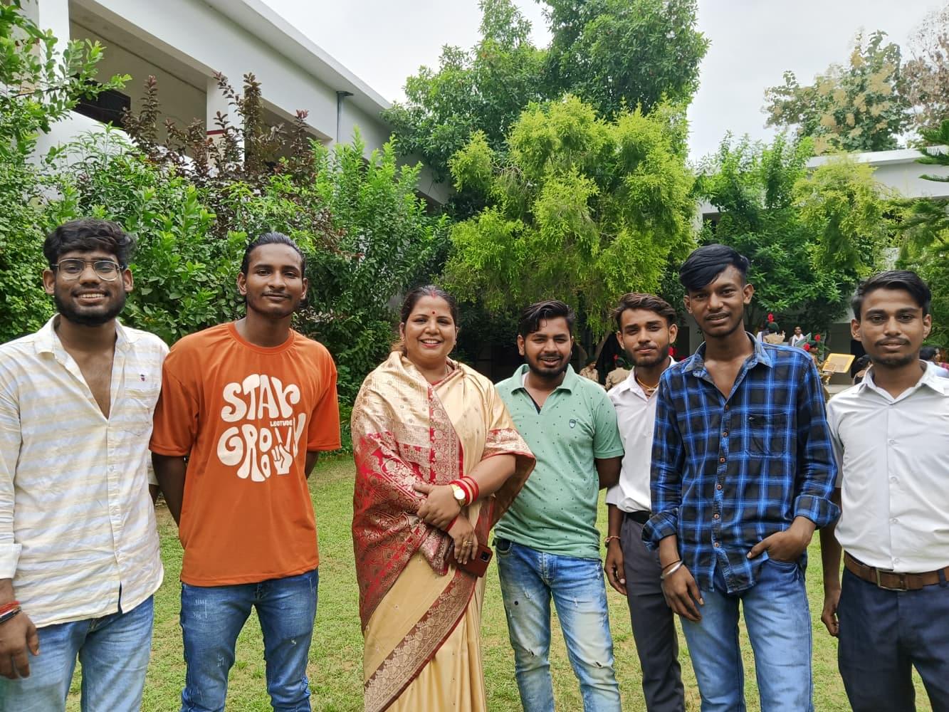 S.D.S.N Mahavidhalaya Lucknow Extra Curriculars photo 52