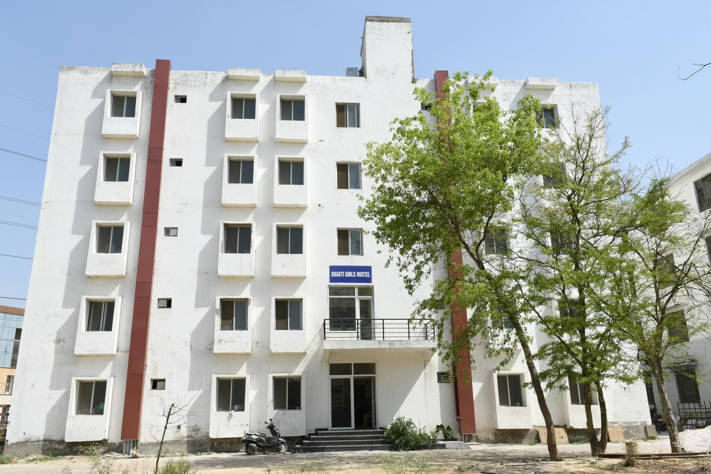 Goel Ayurvedic Medical College and Hospital Lucknow hostel photo 8