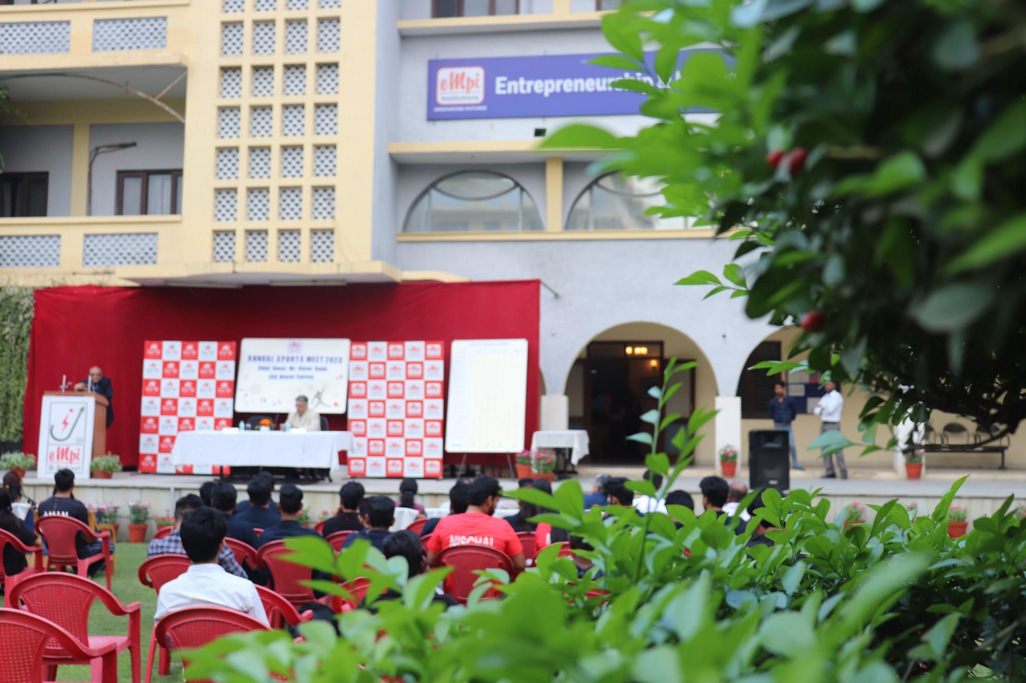 EMPI Business School Sports photo 31