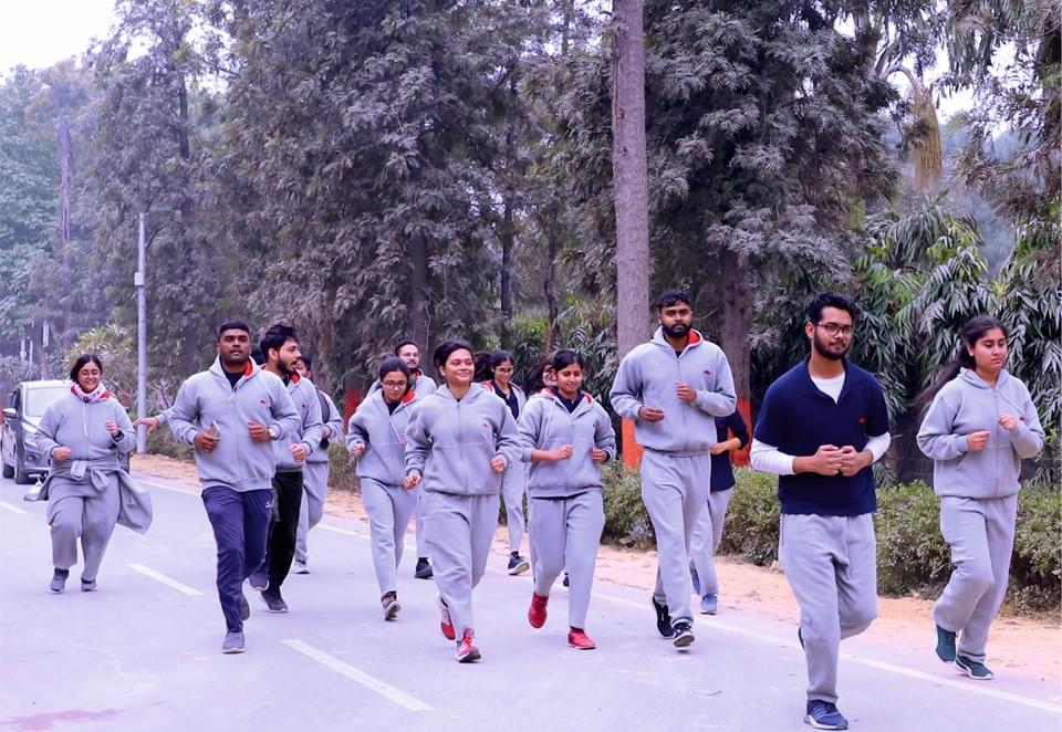 EMPI Business School Sports photo 36