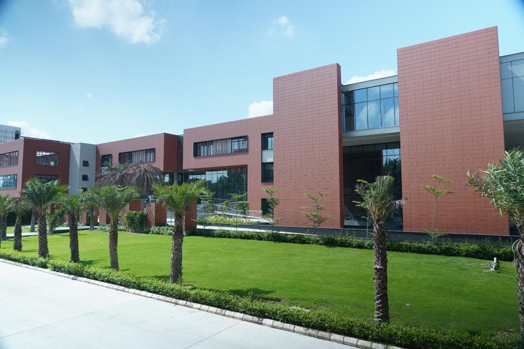 Sparsh Global Business School Greater Noida Infrastructure & Academic Building photo 18