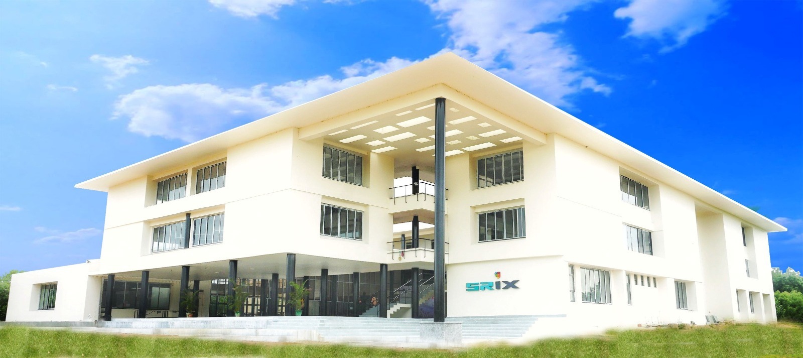SR University Academic Building photo 6