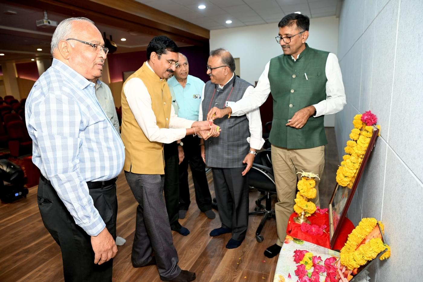 CK Shah Vijapurwala Institute of Management Vadodara Annual Day photo 254