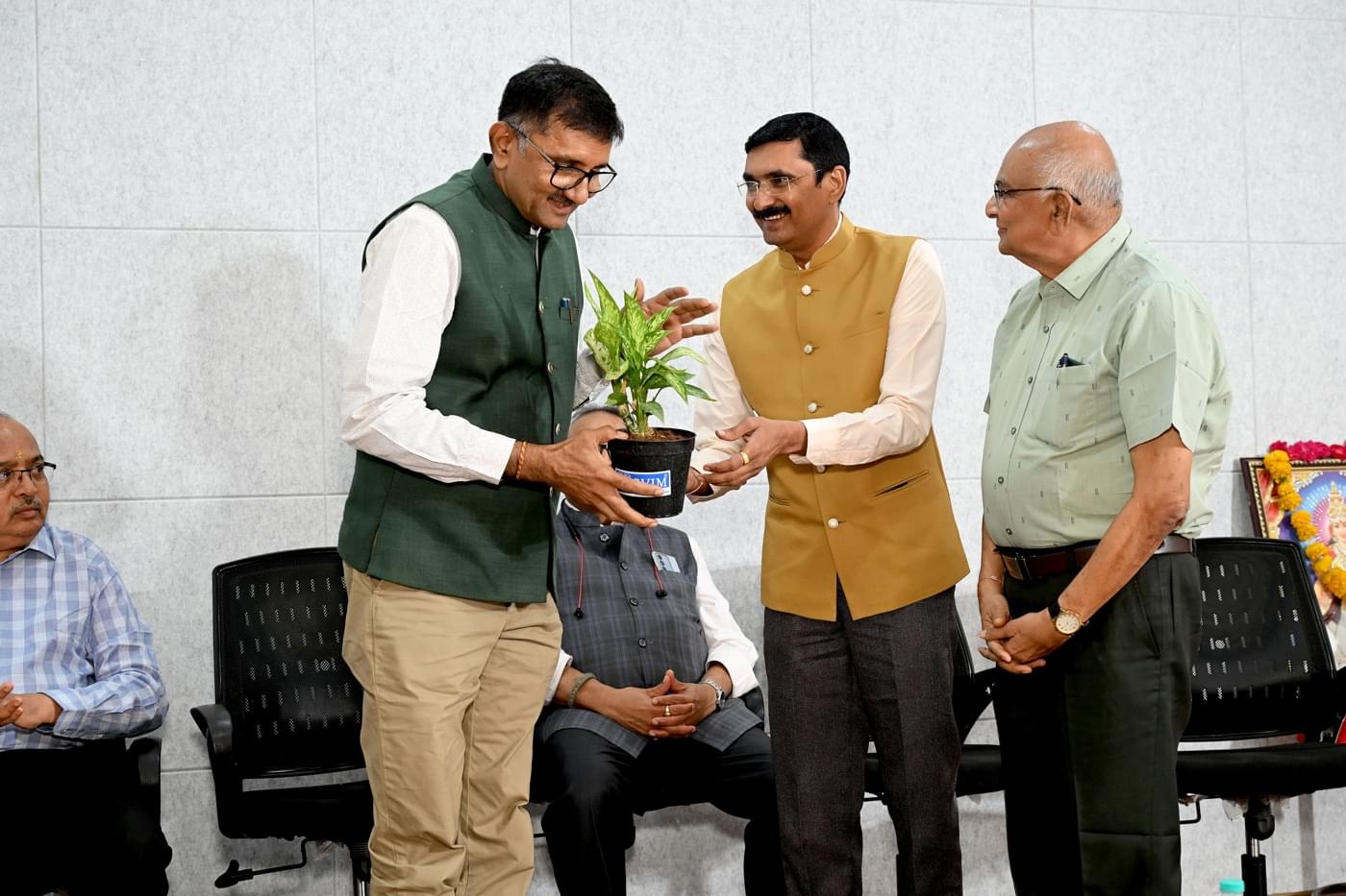 CK Shah Vijapurwala Institute of Management Vadodara Annual Day photo 273