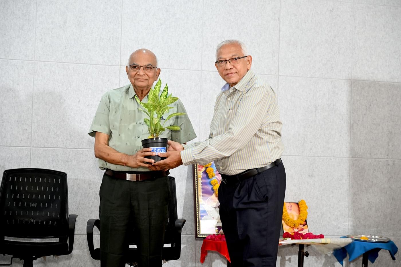 CK Shah Vijapurwala Institute of Management Vadodara Annual Day photo 275