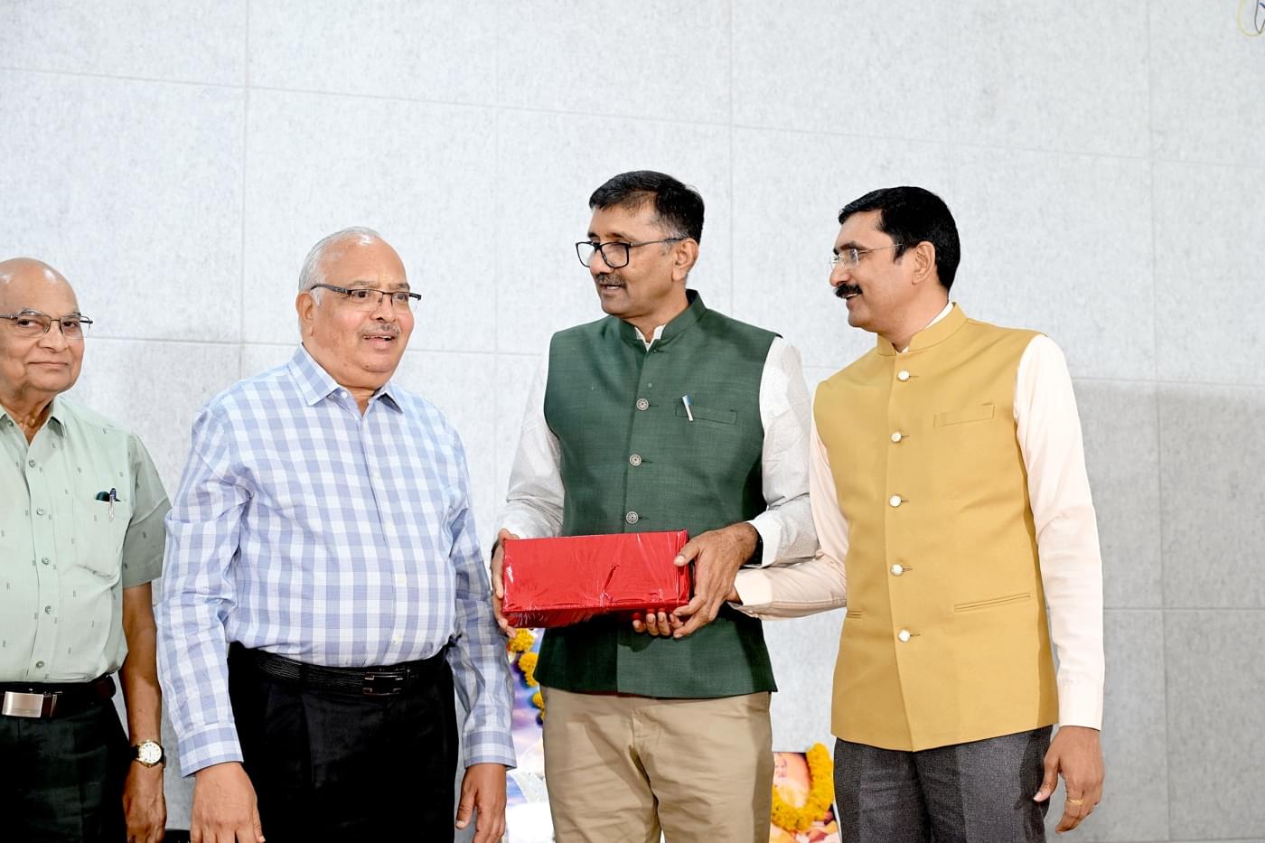 CK Shah Vijapurwala Institute of Management Vadodara Annual Day photo 308