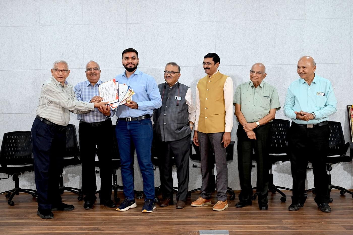 CK Shah Vijapurwala Institute of Management Vadodara Annual Day photo 400