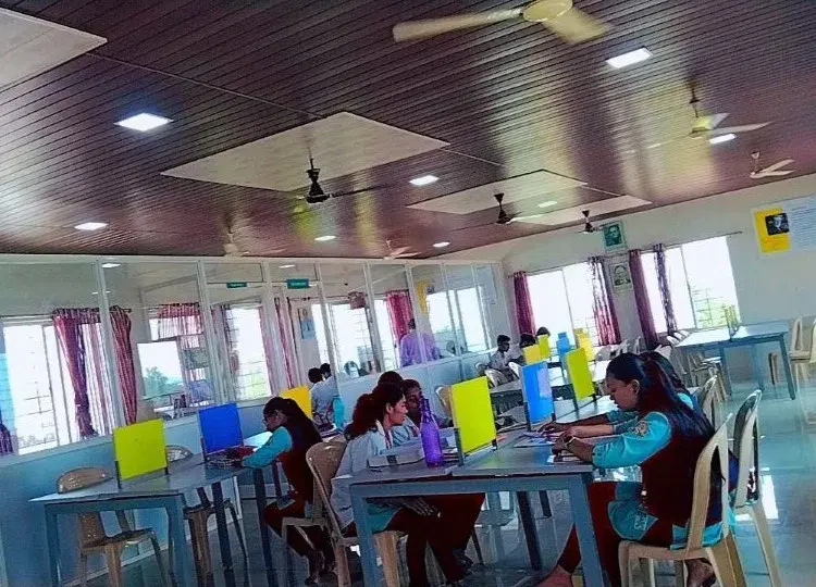 Y. D. Mane Institute of Pharmacy, Kagal Kolhapur campus photo 9