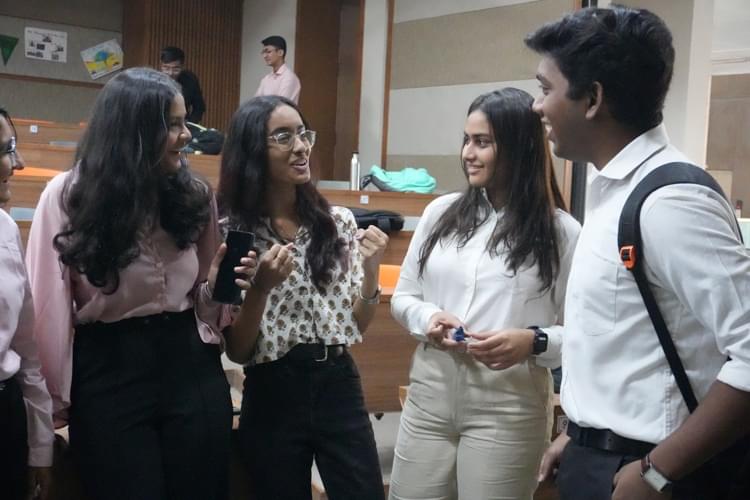 Institute of Management, Nirma University Ahmedabad Students outside classroom photo 2