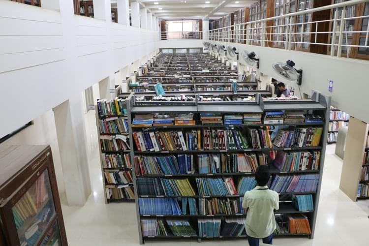 Institute of Management, Nirma University Ahmedabad Library photo 2