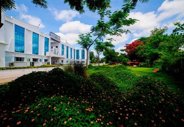 Vishwa Vishwani Institute of Systems and Management Hyderabad Campus photo 2