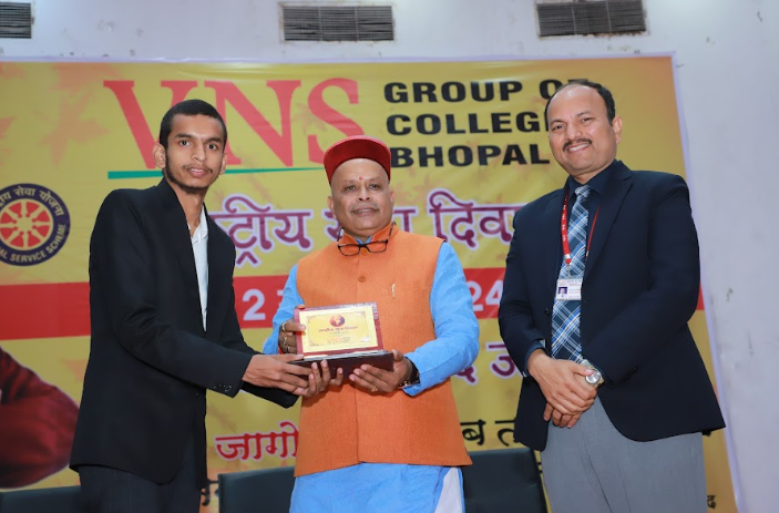 VNS Group of Institutions, Faculty of Pharmacy Bhopal Yuva Divas photo 7