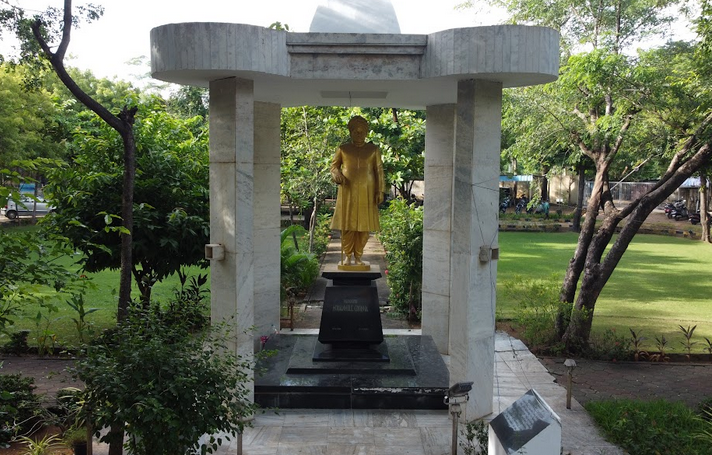 AM Jain College Chennai Campus Images photo 9