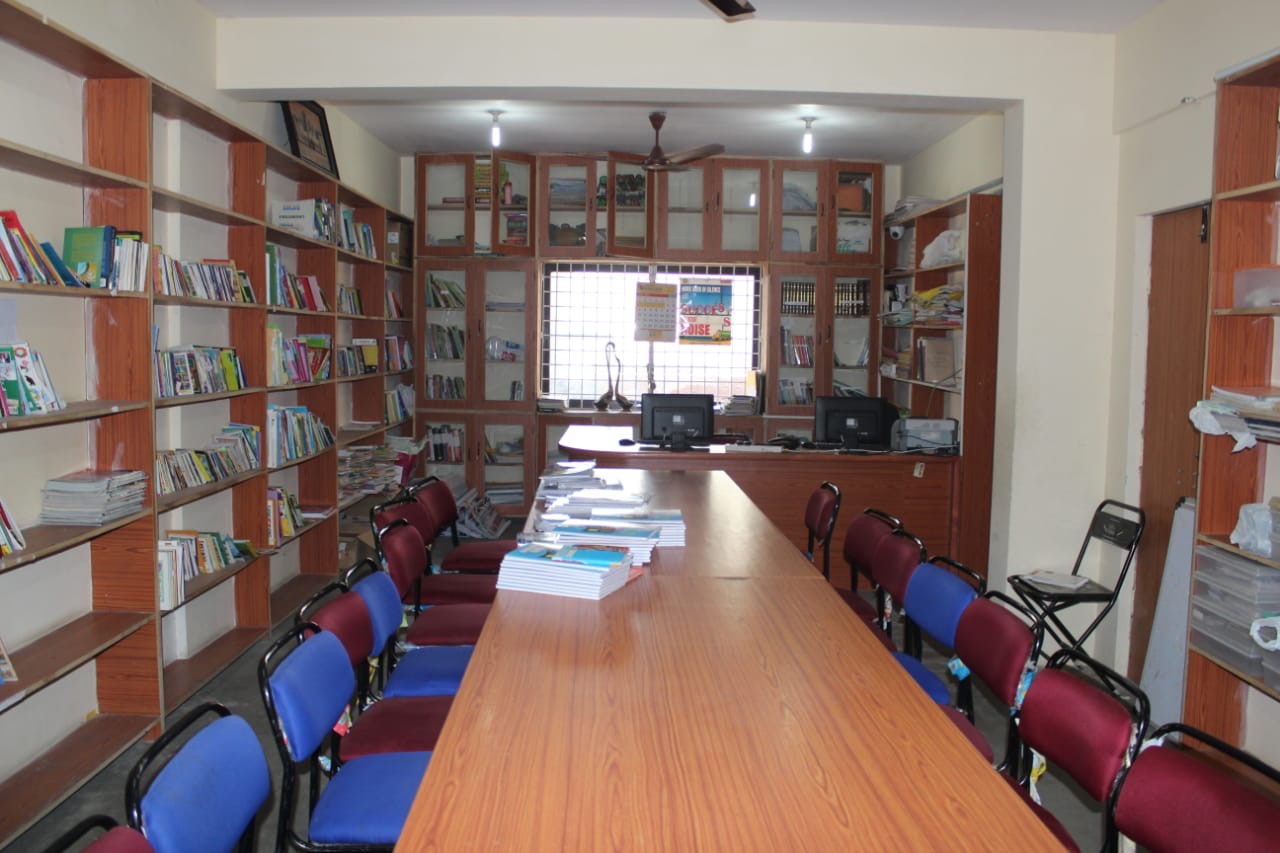 Charan's Degree College Bangalore Academic Building photo 3