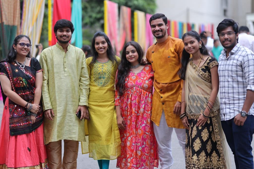 S. P. Mandali's Prin. N.G.Naralkar Institute of Career Development & Research, Pune Dandiya photo 17