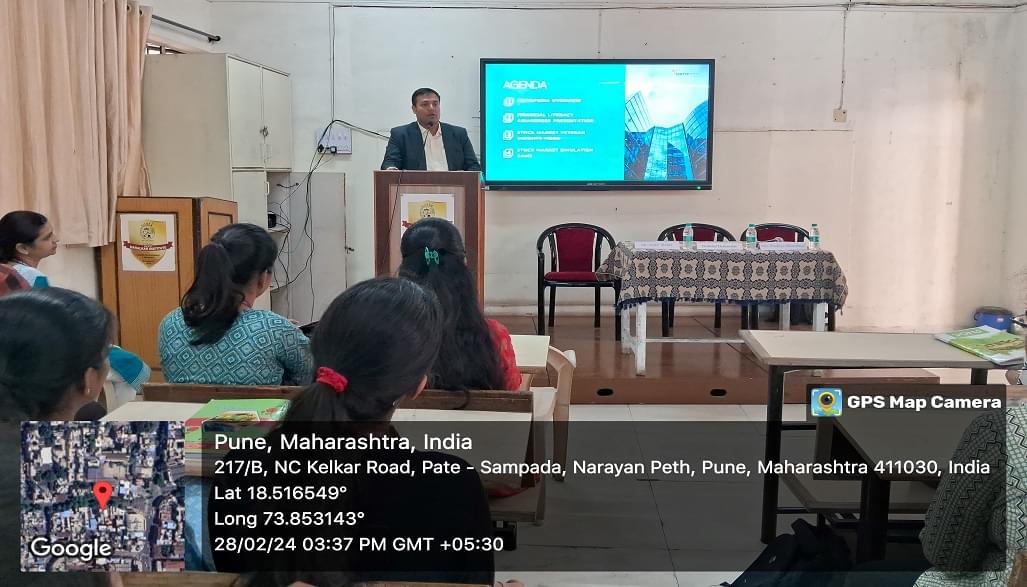 S. P. Mandali's Prin. N.G.Naralkar Institute of Career Development & Research, Pune Financial Literacy photo 3