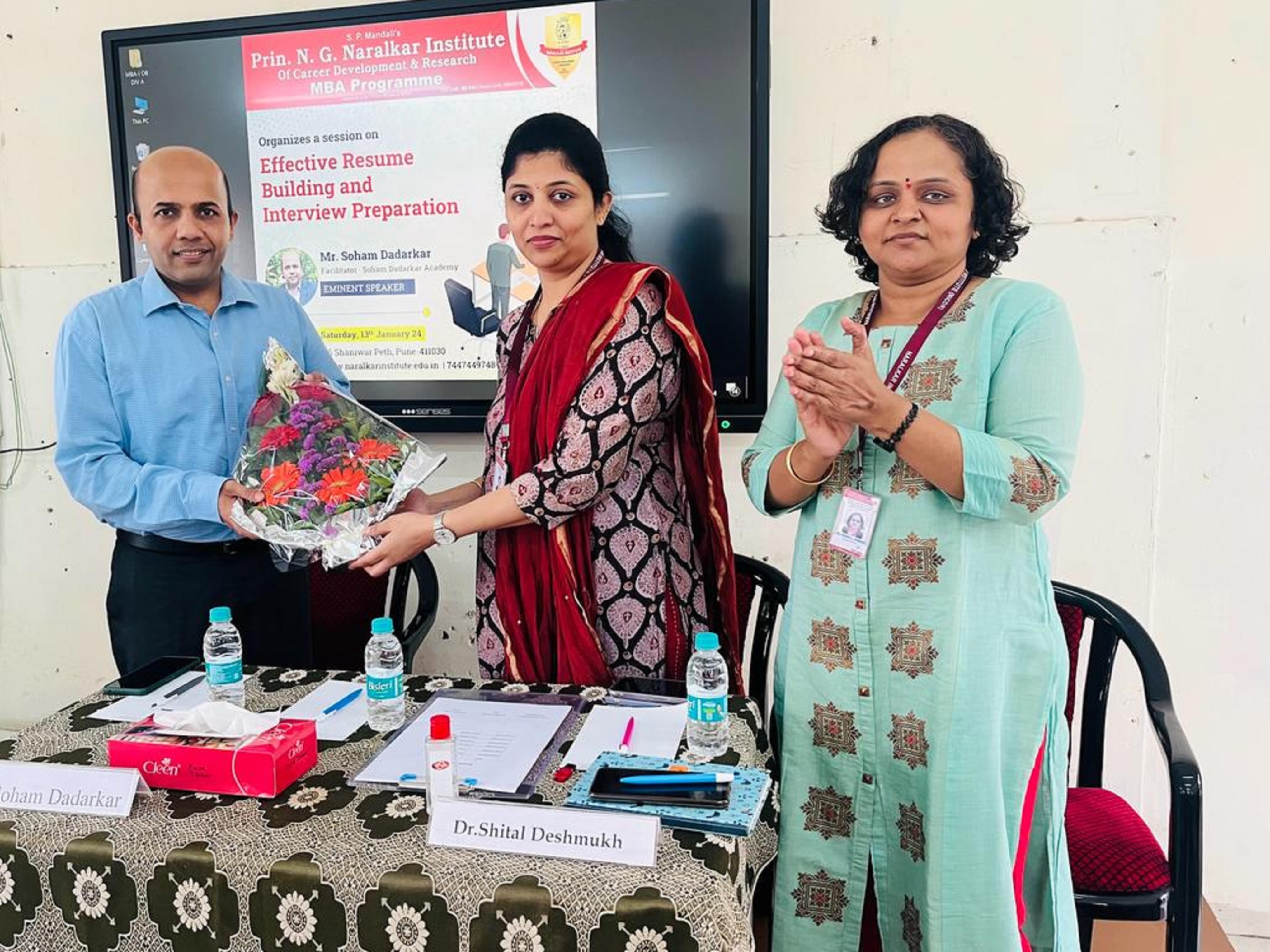 S. P. Mandali's Prin. N.G.Naralkar Institute of Career Development & Research, Pune Interview Images photo 1