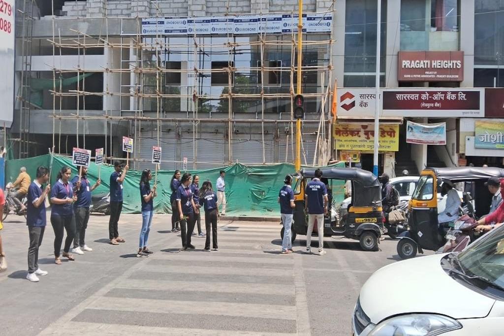 S. P. Mandali's Prin. N.G.Naralkar Institute of Career Development & Research, Pune Master with poster Images photo 7