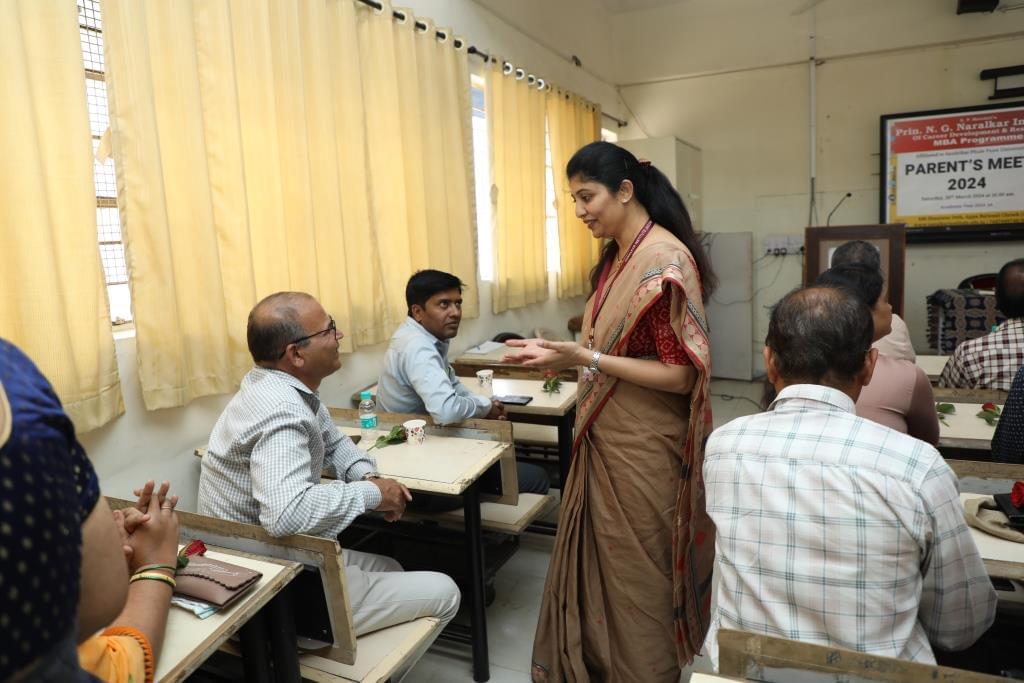 S. P. Mandali's Prin. N.G.Naralkar Institute of Career Development & Research, Pune Parents Meet Images photo 15