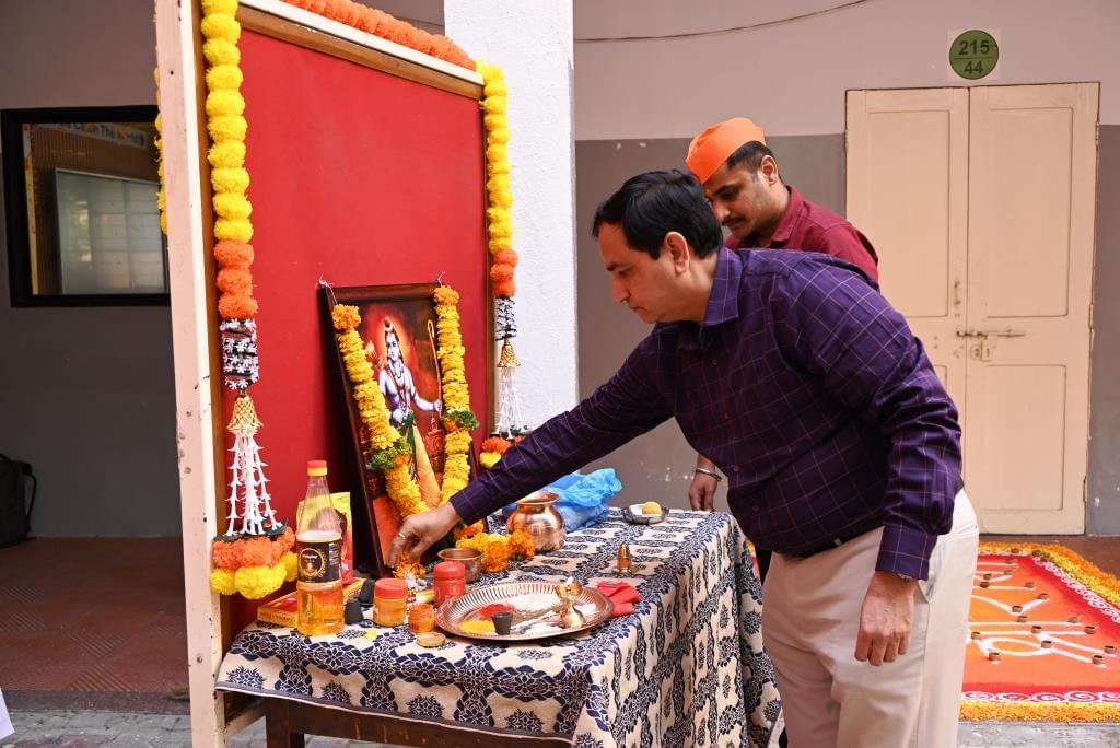 S. P. Mandali's Prin. N.G.Naralkar Institute of Career Development & Research, Pune Rammandir Images photo 2