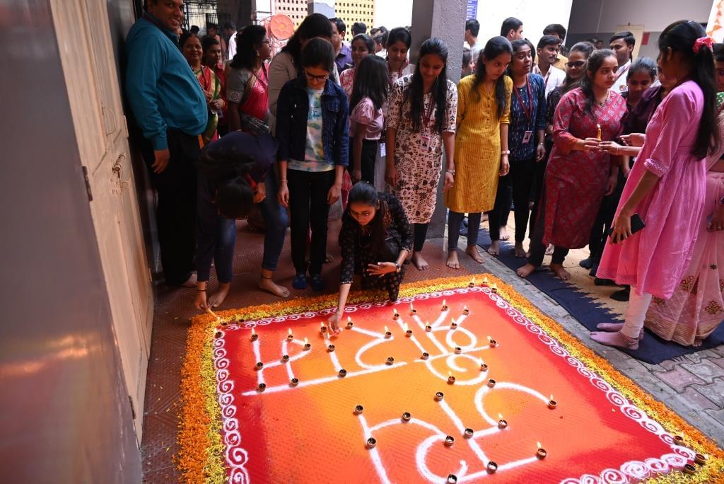 S. P. Mandali's Prin. N.G.Naralkar Institute of Career Development & Research, Pune Rammandir Images photo 12