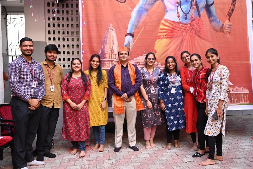 S. P. Mandali's Prin. N.G.Naralkar Institute of Career Development & Research, Pune Rammandir Images photo 20