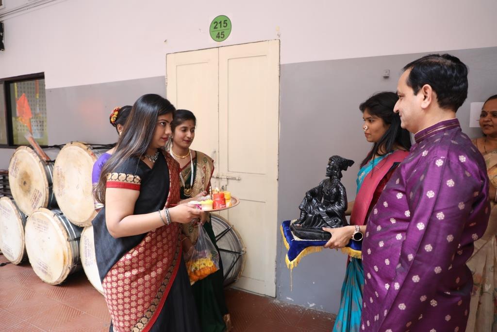 S. P. Mandali's Prin. N.G.Naralkar Institute of Career Development & Research, Pune Shivjayanti Images photo 26