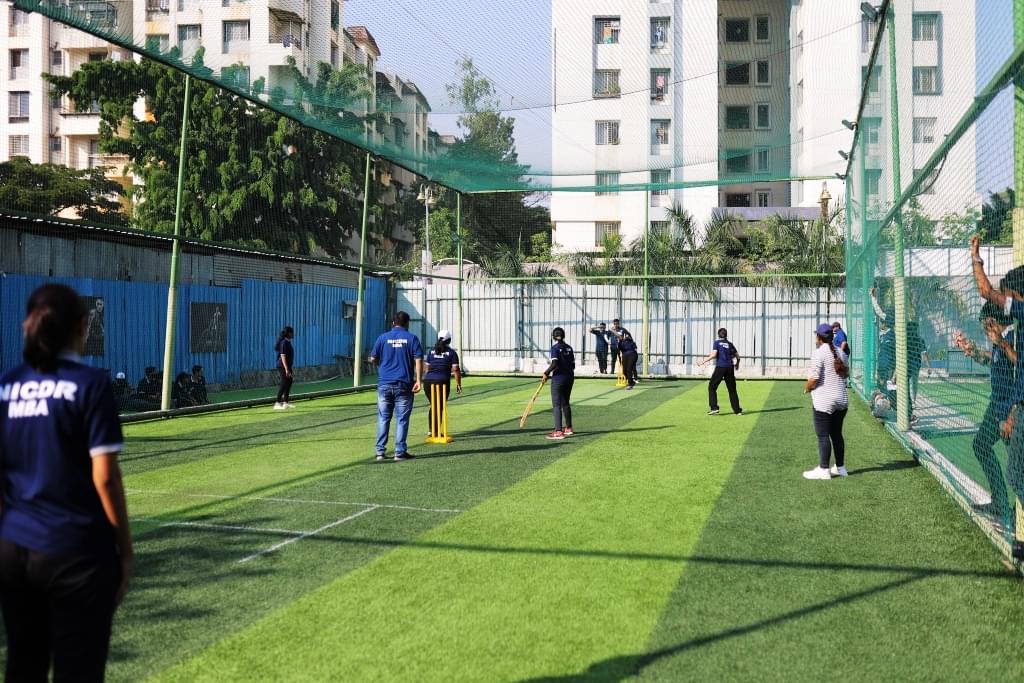 S. P. Mandali's Prin. N.G.Naralkar Institute of Career Development & Research, Pune NPL Cricket Images photo 7