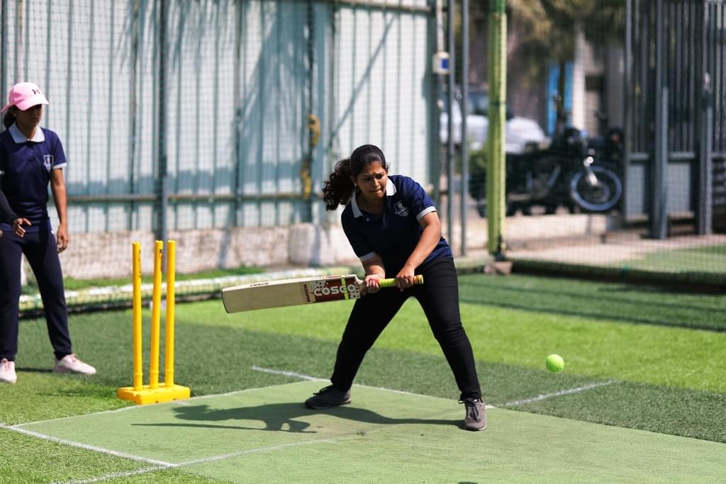 S. P. Mandali's Prin. N.G.Naralkar Institute of Career Development & Research, Pune NPL Cricket Images photo 12