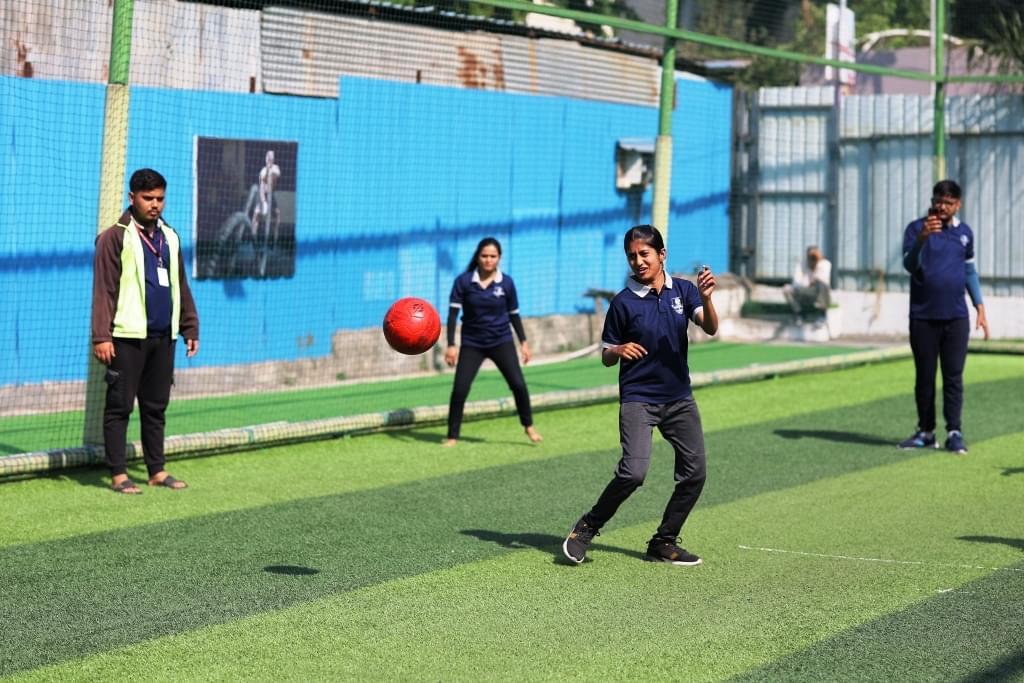 S. P. Mandali's Prin. N.G.Naralkar Institute of Career Development & Research, Pune NPL Dodgeball Images photo 8