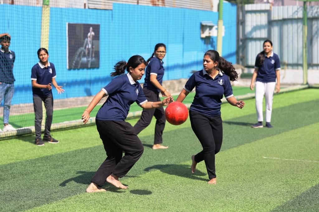 S. P. Mandali's Prin. N.G.Naralkar Institute of Career Development & Research, Pune NPL Dodgeball Images photo 9