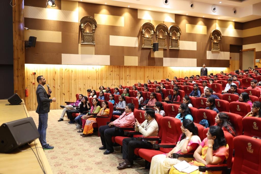 S. P. Mandali's Prin. N.G.Naralkar Institute of Career Development & Research, Pune Induction Day - 3 Images photo 8