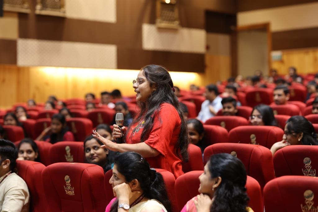 S. P. Mandali's Prin. N.G.Naralkar Institute of Career Development & Research, Pune Induction Day - 3 Images photo 9