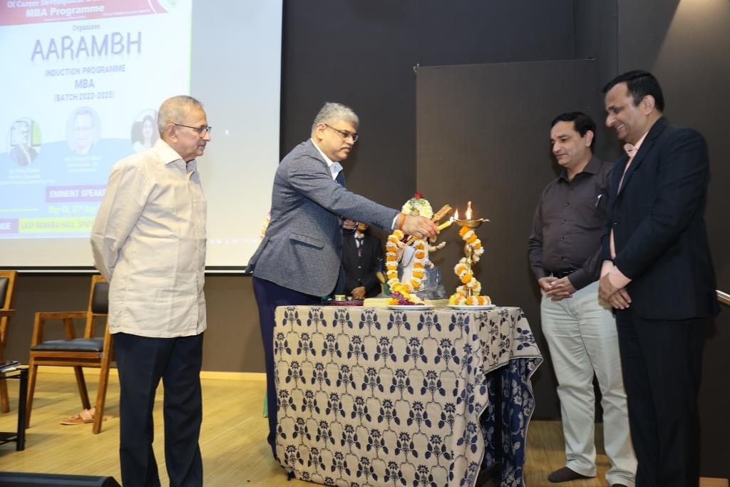 S. P. Mandali's Prin. N.G.Naralkar Institute of Career Development & Research, Pune Induction Day - 4 Images photo 1