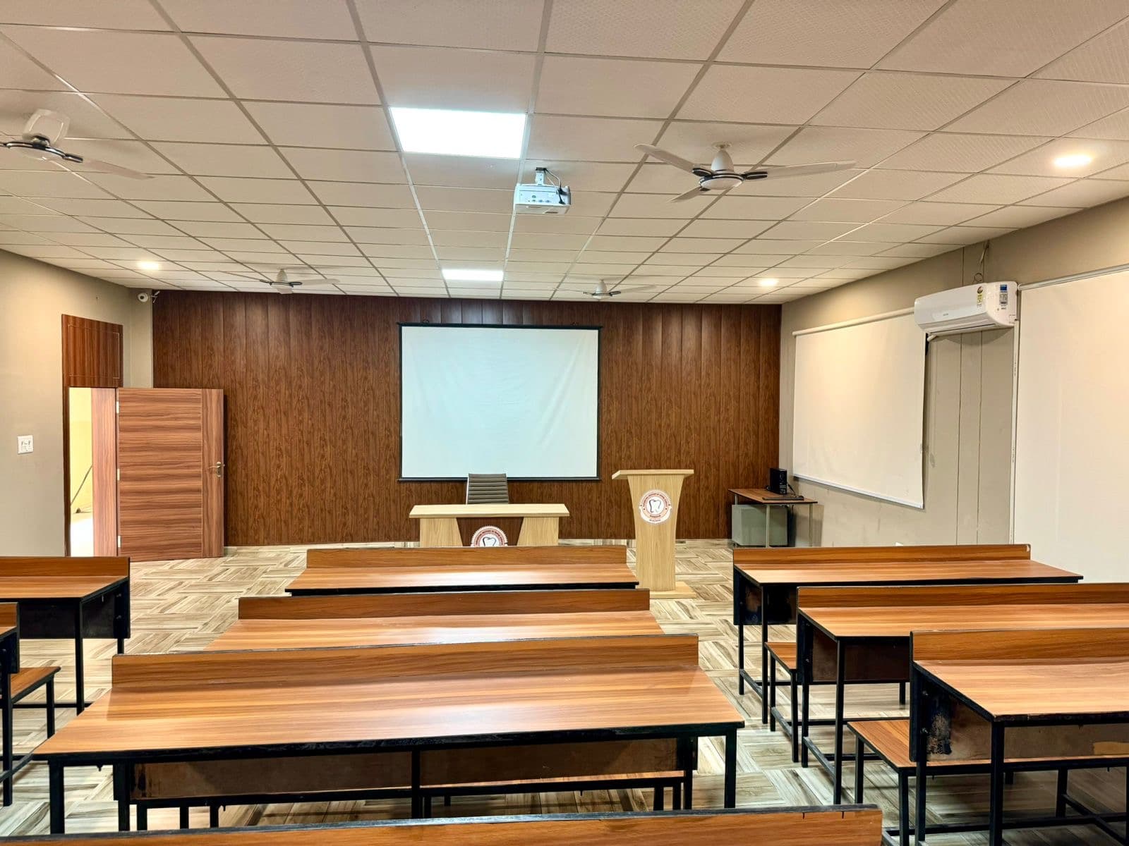 Purvanchal Institute of Dental Sciences Gorakhpur Campus photo 3