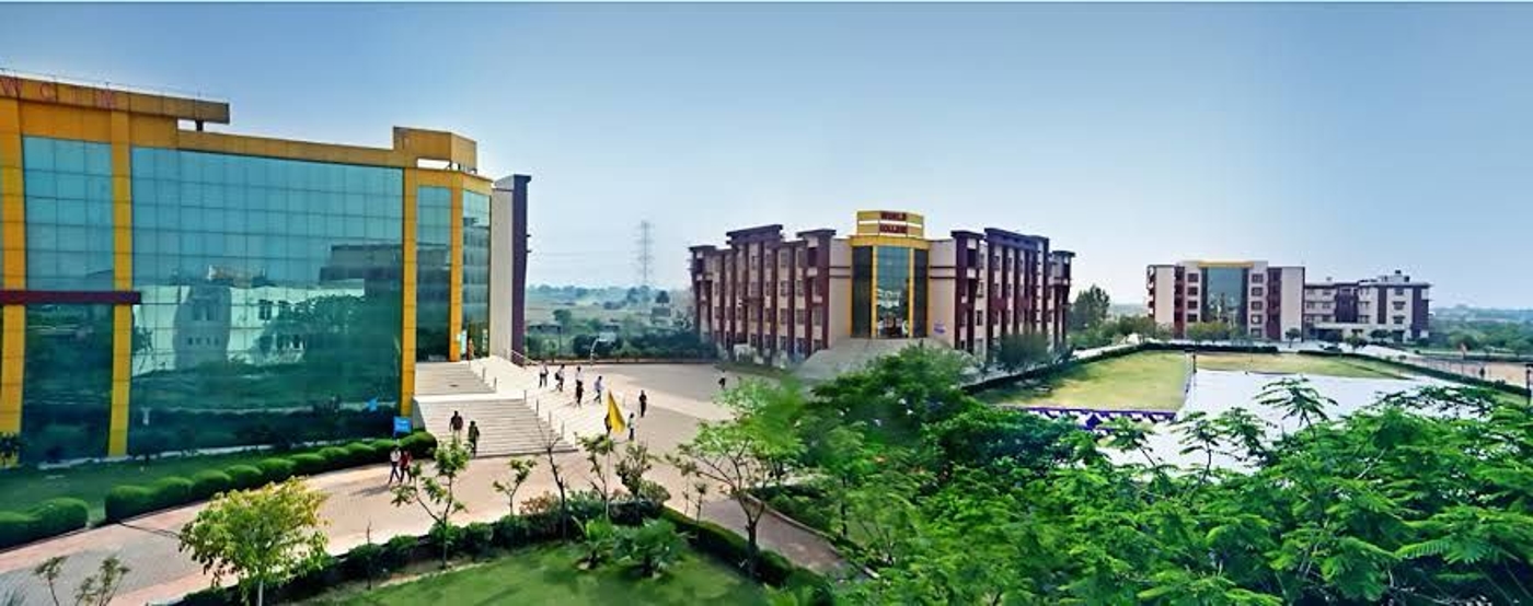 WCTM Campus photo 28