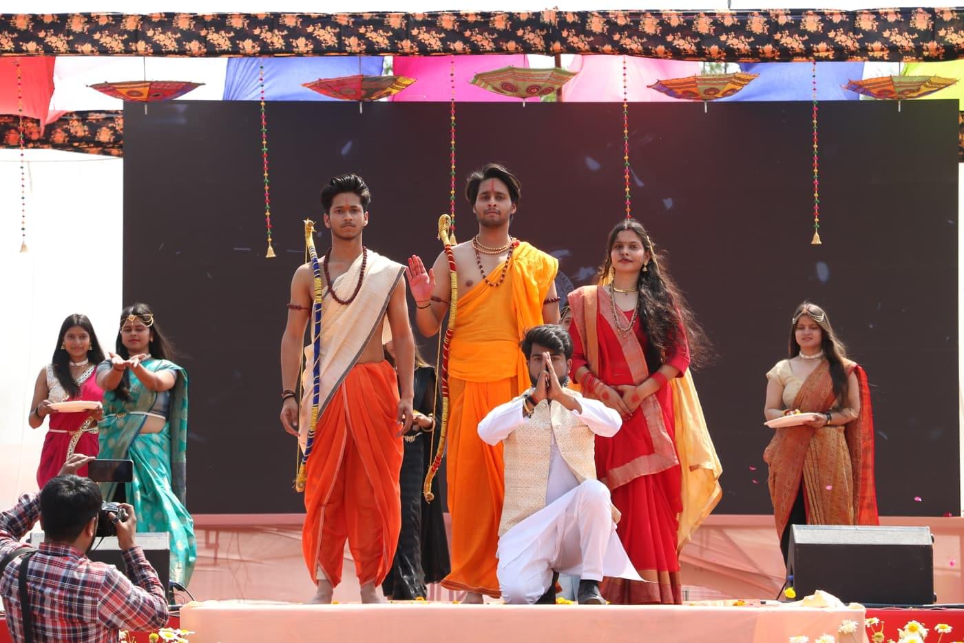 SRMU Extra Curriculars photo 11