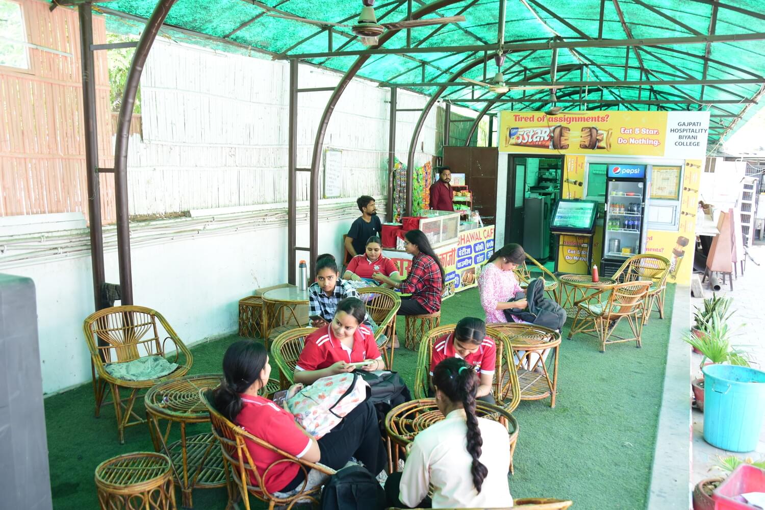 Biyani Group of Colleges Jaipur Canteen photo 9