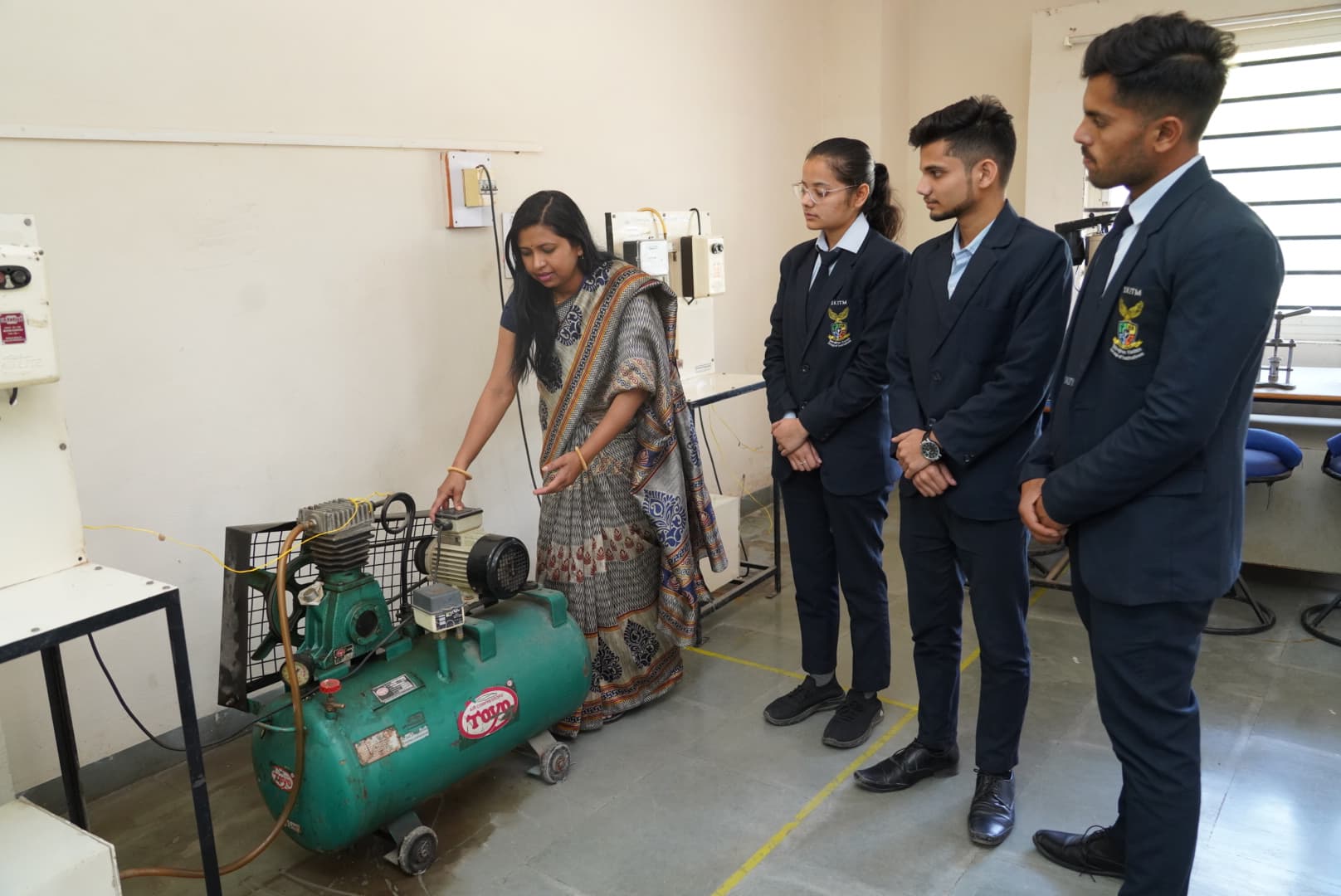 Shivajirao Kadam Group of Colleges Indore Events photo 32