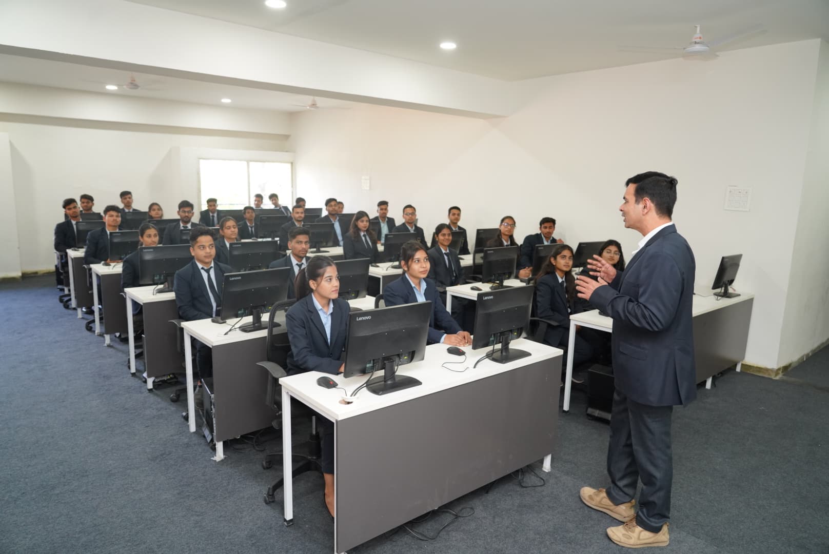 Shivajirao Kadam Group of Colleges Indore Infrastructure photo 25