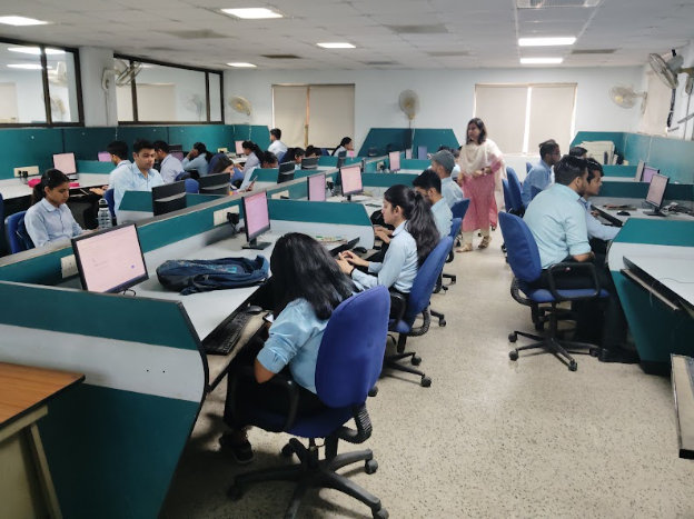 Army Institute of Management and Technology Greater Noida Campus Infrastructure photo 2