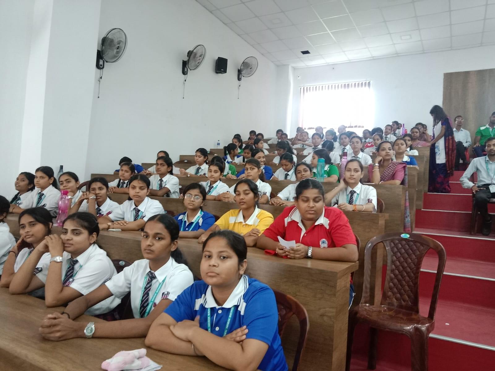 Uttar Banga Maheshwari College Siliguri Extra Curriculum Activity photo 6