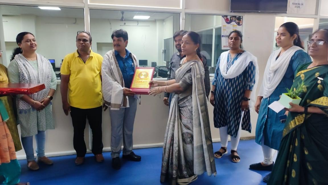 Jahnavi Group of Institutions Hyderabad Graduation Day photo 2