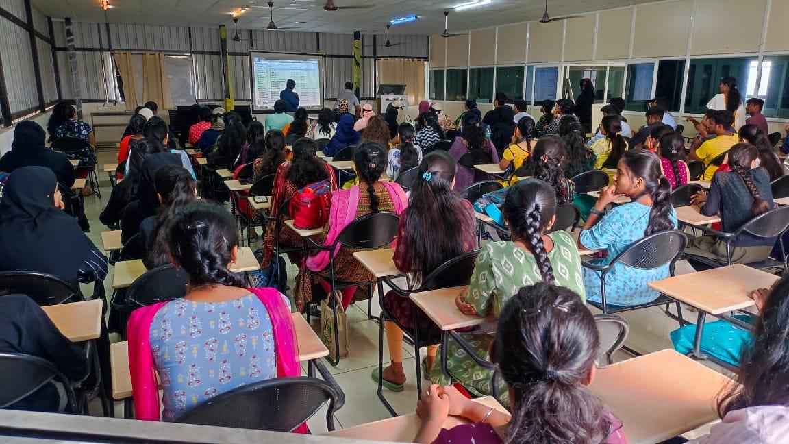 Jahnavi Group of Institutions Hyderabad Graduation Day photo 4