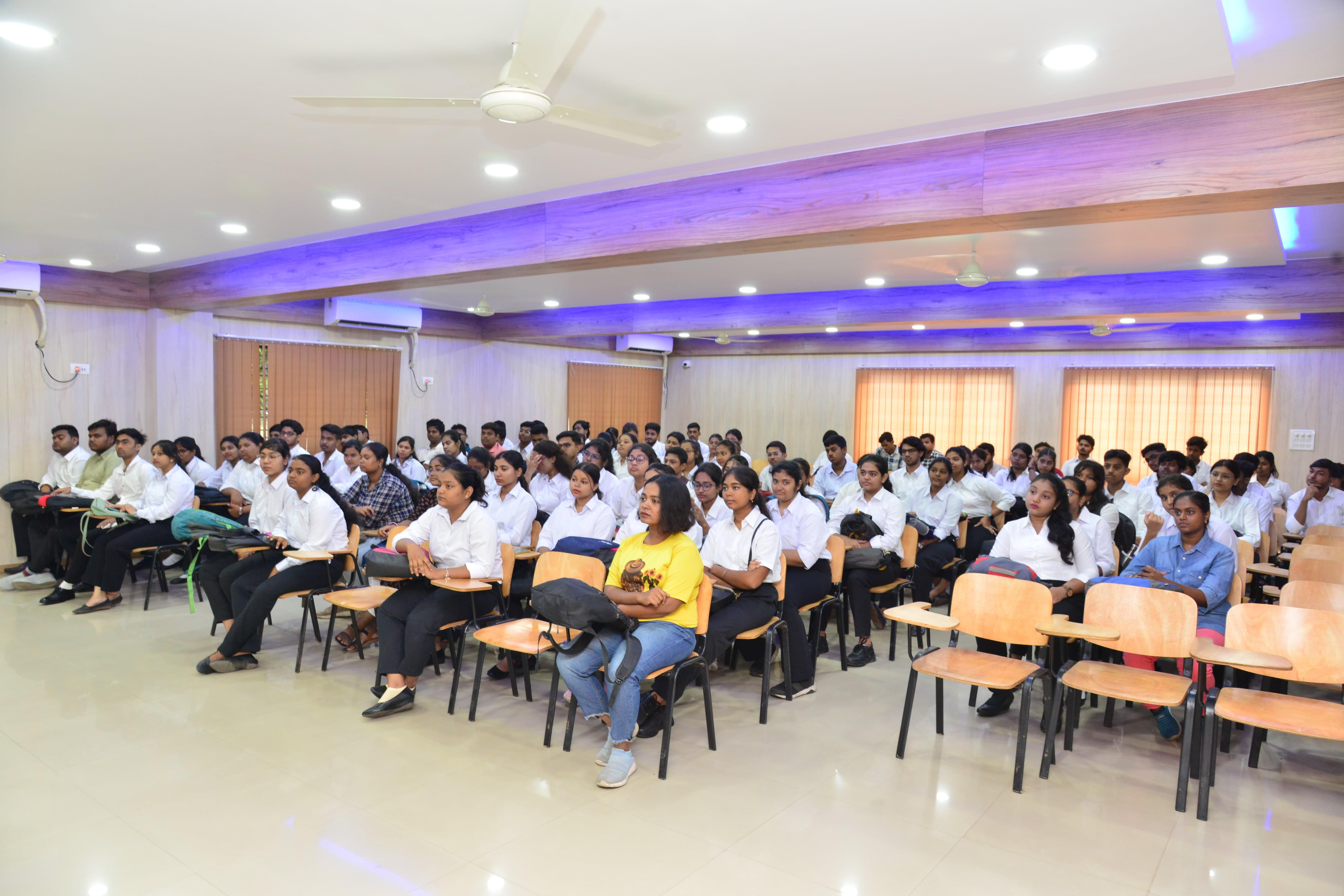 Dinabandhu Andrews Institute of Technology and Management Kolkata Campus photo 10