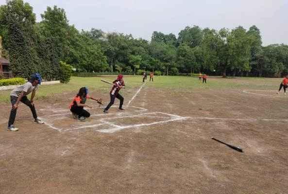 Maharshi Karve Stree Shikshan Samstha's Maharshi Karve Mahila Mahavidyalay Satara Extra Curriculum Activities photo 1
